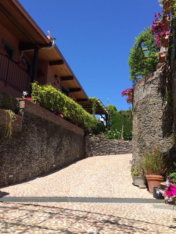 Etma Bed & Breakfast Sant'Alfio Ngoại thất bức ảnh