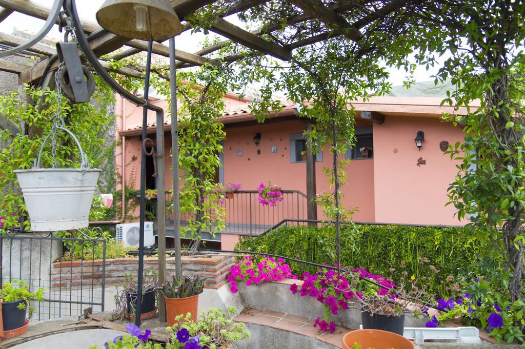 Etma Bed & Breakfast Sant'Alfio Ngoại thất bức ảnh